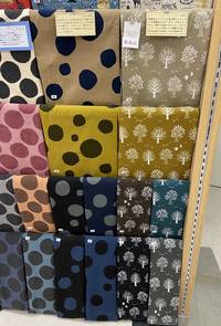 Bäume schwarz (Babycord) Bäume schwarz (Babycord)