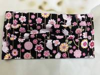 Gesichtsmaske Kranich Blumen schwarz Gesichtsmaske Kranich Blumen schwarz