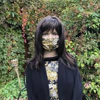 Gesichtsmaske Kranich Chrysanthemen Gold Gesichtsmaske Kranich Chrysanthemen Gold