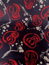 Daruma & Sakura schwarz rot Daruma & Sakura schwarz rot