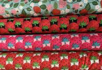 Wachstuch Erdbeeren hellblau Wachstuch Erdbeeren hellblau